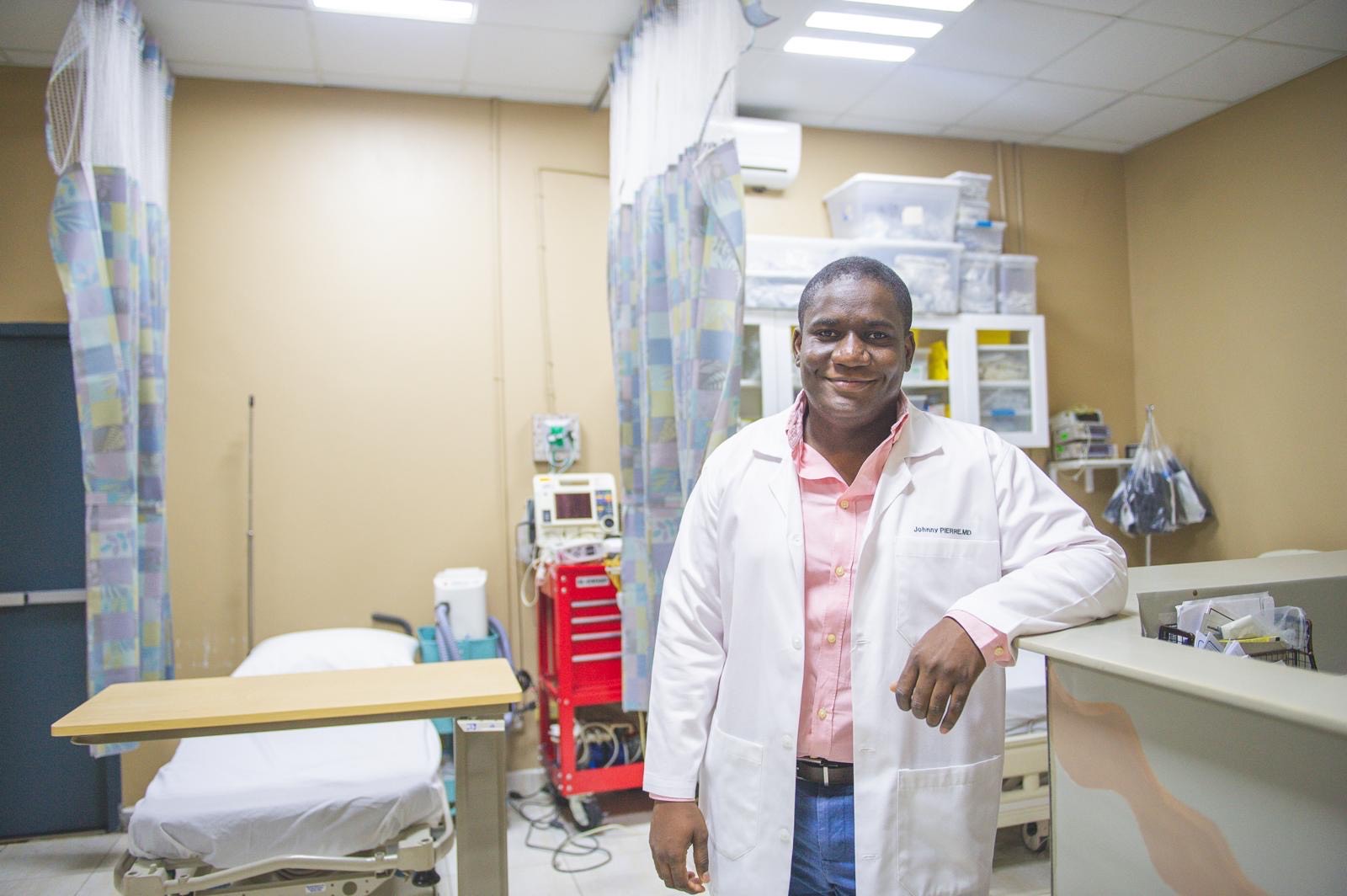 Dr Johnny Pierre médecin interniste